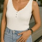 Τοπάκι με στράς , CROP , ριπ , ανάγλυφη υφή , V ντεκολτέ - ZENISI - AD