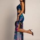 Φόρεμα , τιράντα χρυσή μεταλλική αλυσίδα , ανοίγματα πλάι , διάφανο , πολύχρωμο με φόδρα - SENKE - LO