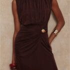 Δυναμικό Φόρεμα , βάτες , σούρες και διακοσμητική αγκράφα - LEON - LO