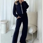 Αθλητικό σετ φόρμας με διπλές λευκές ρίγες , φούτερ ψηλό γιακά , παντελόνι με τσέπες - LINE - LO