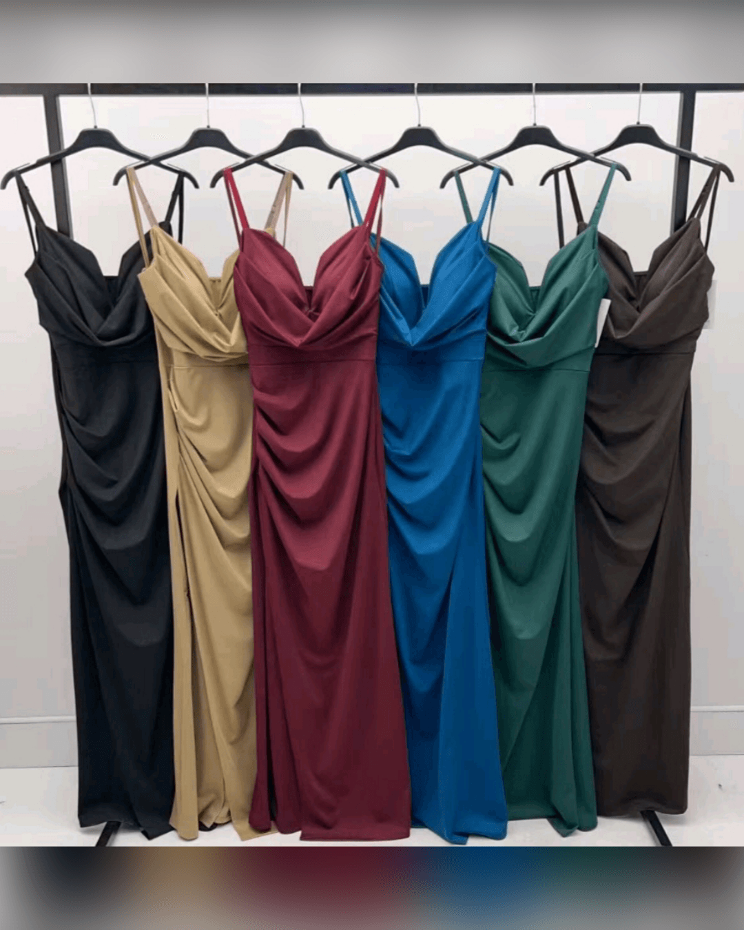 Μίντι Φόρεμα "Αίσθηση Ροής" με V λαιμόκοψη και ντραπέ λεπτομέρειες και σούρες - "Sculpted Elegance" - LO