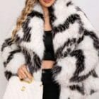 Οικολογική γούνα σε animal print με statement γιακά , τσέπες - Το animal print αποκτά χαρακτήρα - Wild Code - LO