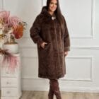 Γούνα με κουκούλα και χρυσές αγκράφες - "Urban Royal" - AD