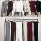 Σετ Φόρμας με Ρίγες & Κουμπιά , Μπλουζάκι cropped μήκος - "Side Stripe Energy" - LO